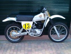 mc250_1976_2